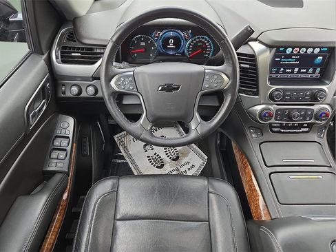 Used 2017 Chevrolet Tahoe Premier image 12