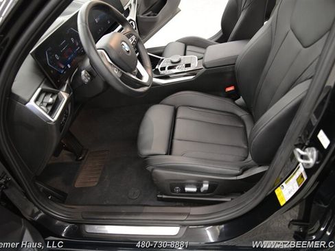 Used 2023 BMW 330i Sedan w/ Premium Package image 14