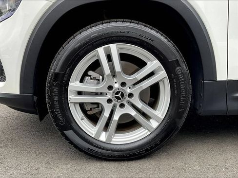 Certified 2023 Mercedes-Benz GLB 250 4MATIC image 35