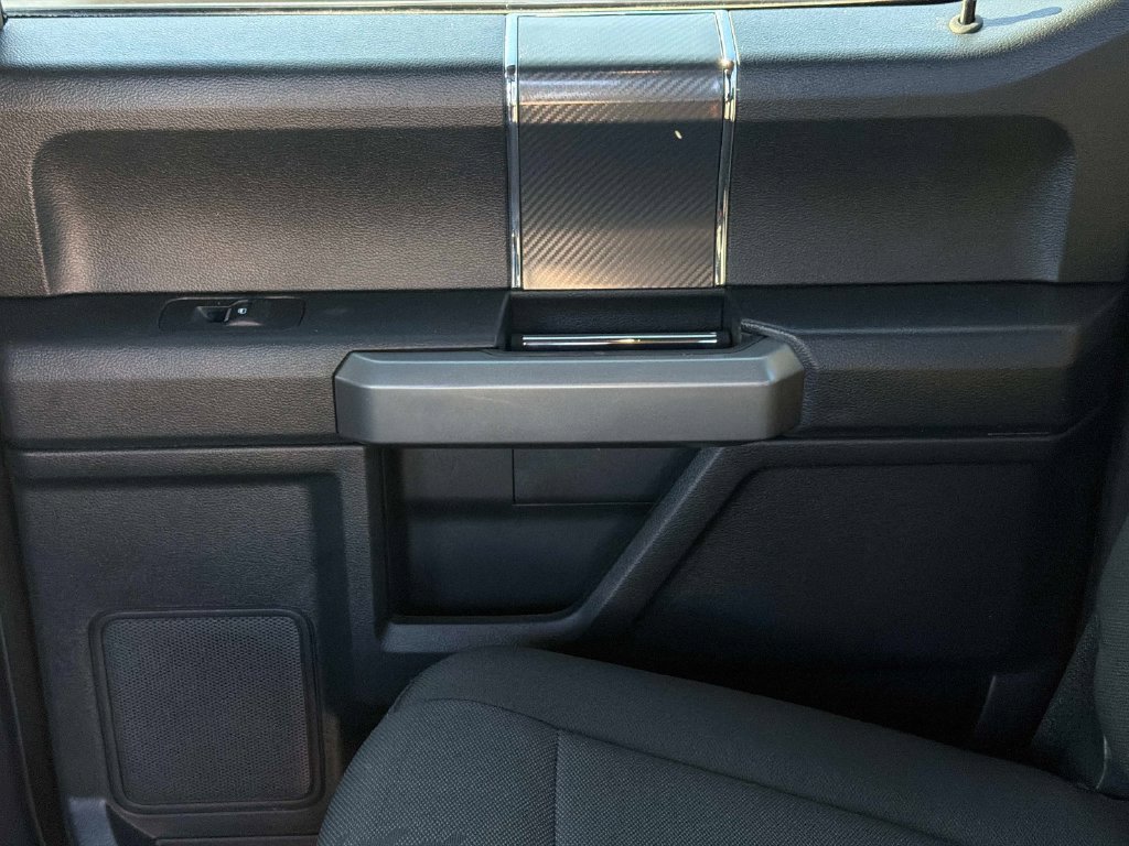 Used 2020 Ford F150 XLT w/ Equipment Group 302A Luxury AWD/4WD image 17