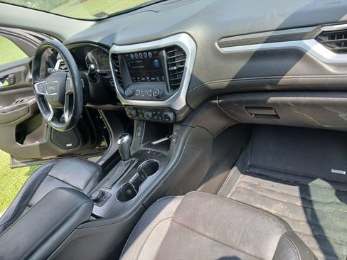 Used 2017 GMC Acadia SLT AWD/4WD image 42