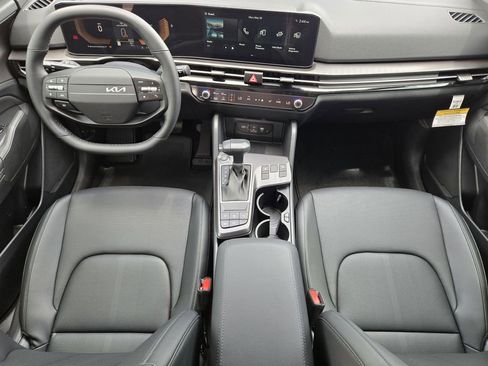 New 2026 Kia Sportage EX FWD image 21
