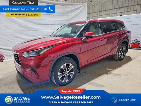Used 2022 Toyota Highlander XLE AWD/4WD image 1