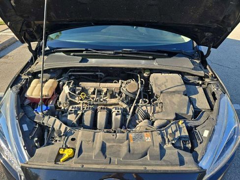 Used 2016 Ford Focus S image 40