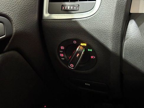 Used 2014 Audi Q7 3.0T Premium Plus w/ Premium Plus Package image 19