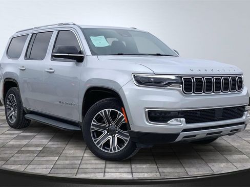 Used 2023 Jeep Wagoneer Series II image 3