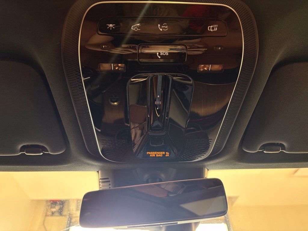 Used 2023 Mercedes-Benz GLC 300 4MATIC image 34