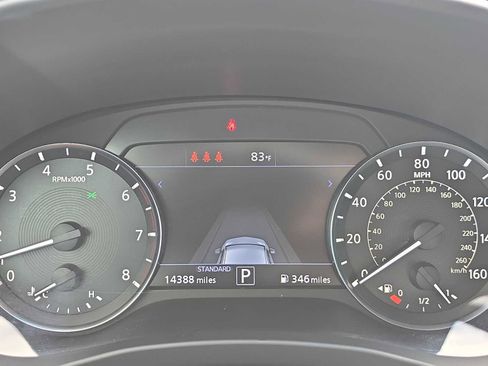 Certified 2024 INFINITI QX50 Luxe image 30