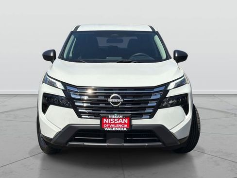 Certified 2024 Nissan Rogue S FWD image 2
