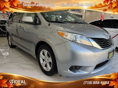 Used 2012 Toyota Sienna LE
