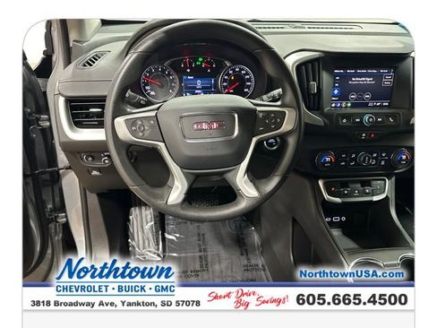 Used 2024 GMC Terrain SLE w/ Driver Convenience Package image 14