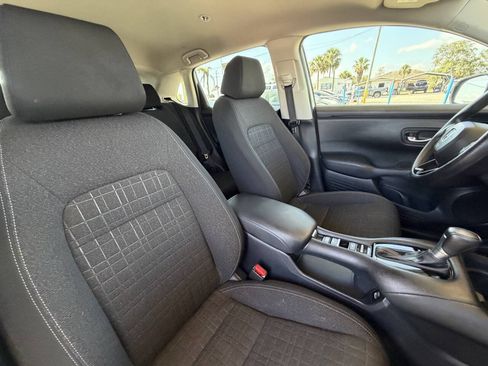 Used 2023 Honda HR-V LX image 21