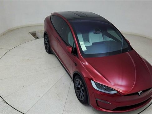 Used 2024 Tesla Model X Plaid image 82