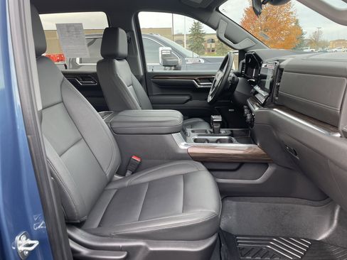 Used 2024 Chevrolet Silverado 1500 LT Trail Boss w/ LT Trail Boss Premium Package image 25