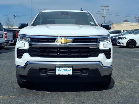 Certified 2022 Chevrolet Silverado 1500 LT image 2