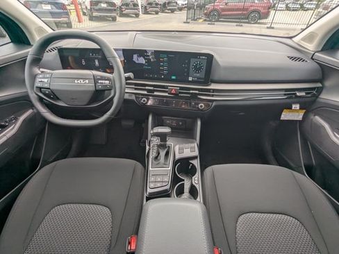 New 2026 Kia Sportage LX FWD image 16