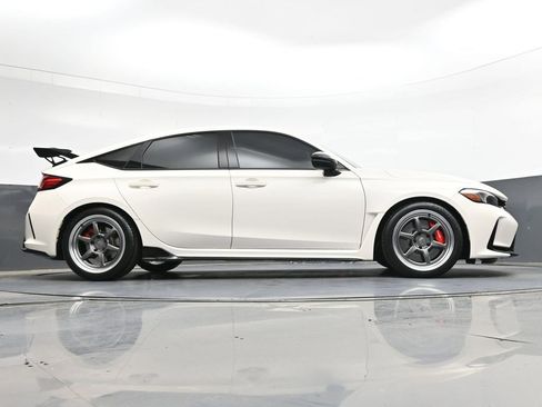 Used 2025 Honda Civic Type R image 29