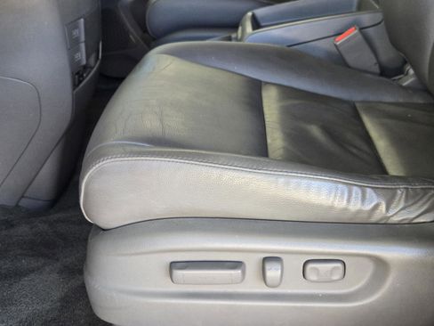 Used 2012 Honda Odyssey EX-L image 25