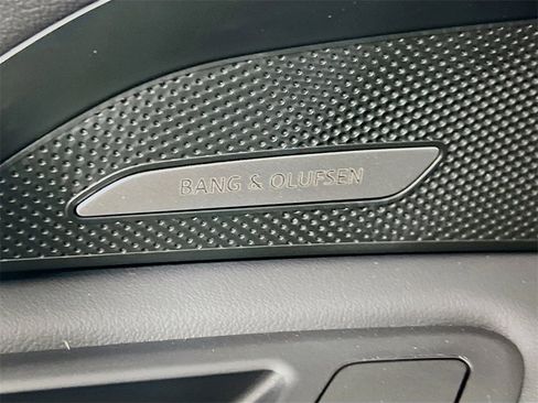 New 2025 Audi Q5 Premium Plus image 19