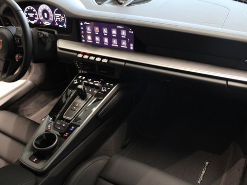 New 2025 Porsche 911 Carrera S image 30