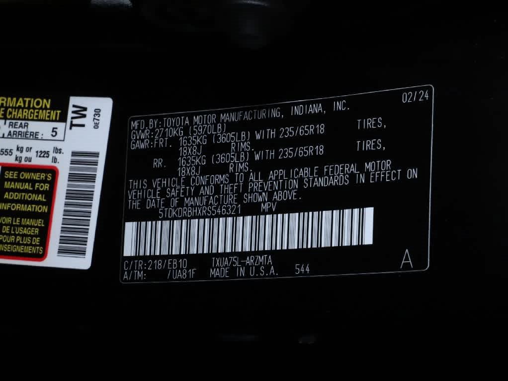 Used 2024 Toyota Highlander XLE AWD/4WD image 21