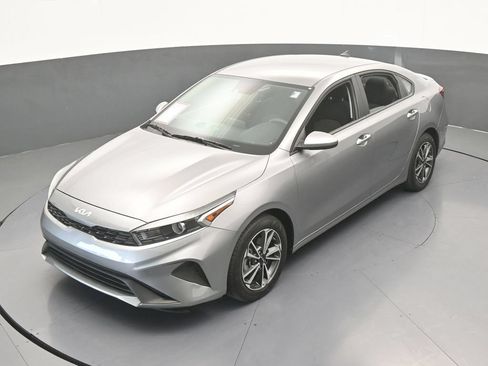 Used 2023 Kia Forte LXS FWD image 38