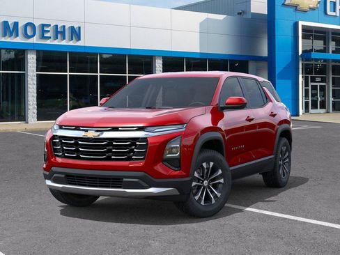 New 2027 Chevrolet Equinox LT w/ Convenience Package II FWD image 6
