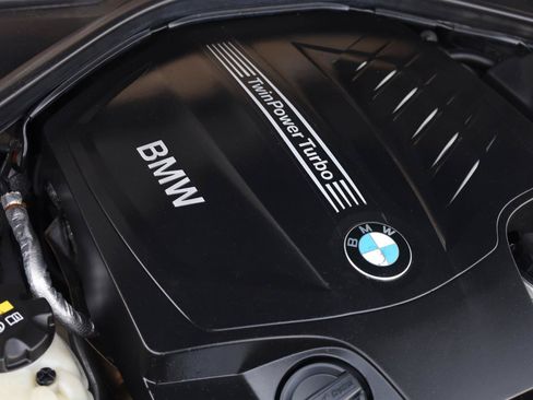 Used 2014 BMW 435i Convertible RWD image 17