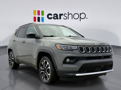 Used 2023 Jeep Compass Limited w/ Sun and Sound Group image 7