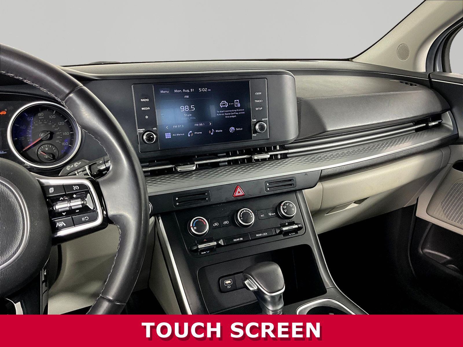 Used 2023 Kia Carnival LX FWD image 9