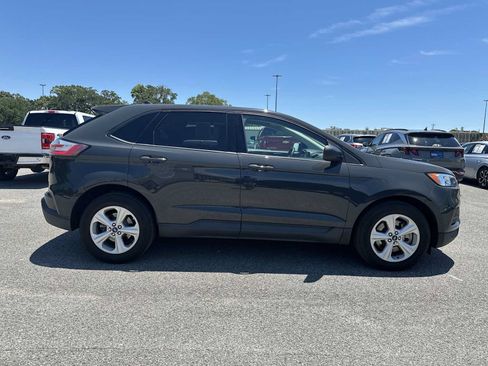 Used 2021 Ford Edge SE FWD image 10