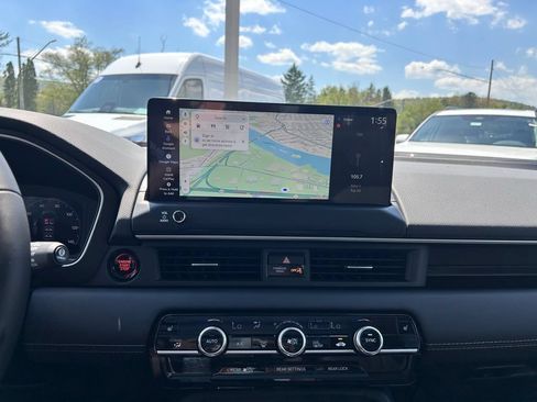New 2026 Honda Pilot Touring image 15
