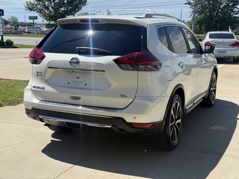 Used 2020 Nissan Rogue SL w/ Premium Package FWD image 7