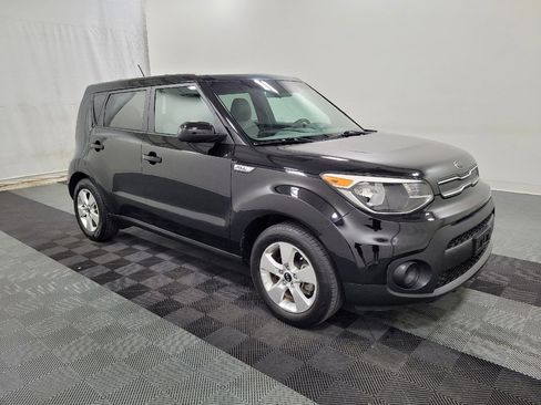 Used 2019 Kia Soul w/ Convenience Package FWD image 11