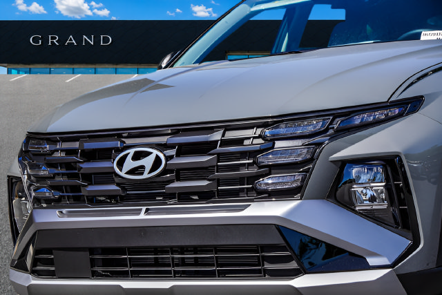 New 2026 Hyundai Tucson SEL FWD image 9