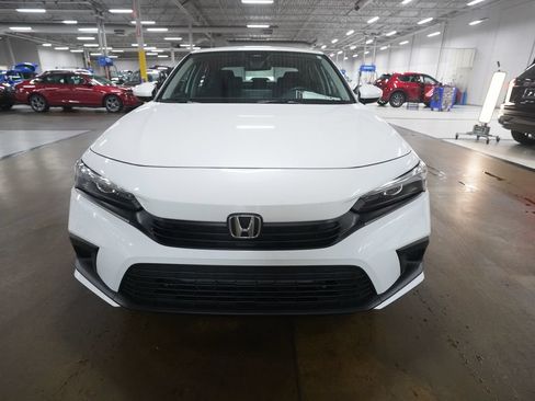 Used 2023 Honda Civic EX image 11