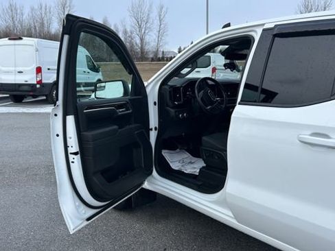 Certified 2022 GMC Sierra 1500 Elevation w/ X31 Off-Road Package image 11