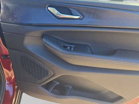 New 2025 Jeep Grand Cherokee Laredo X image 28