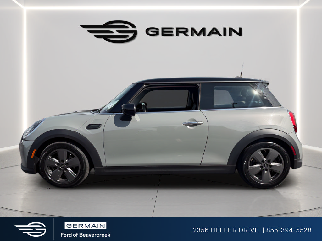 Used 2023 MINI Cooper 2-Door Hardtop FWD image 5