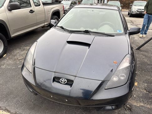 Used 2001 Toyota Celica GT-S image 2