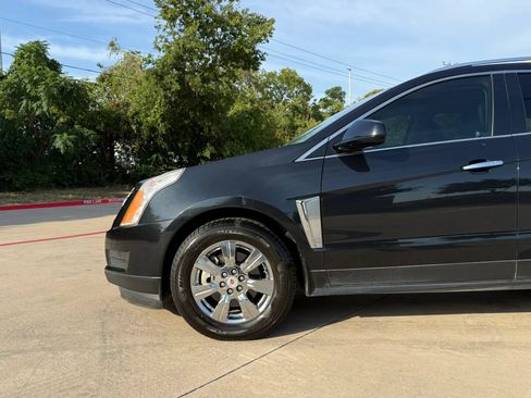 Used 2014 Cadillac SRX Luxury w/ Driver Awareness Package FWD image 15