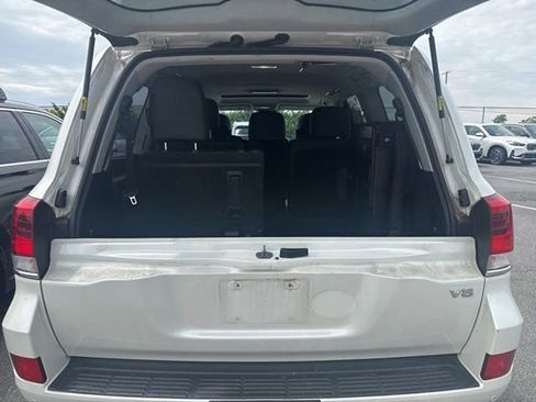Used 2016 Toyota Land Cruiser AWD/4WD image 12