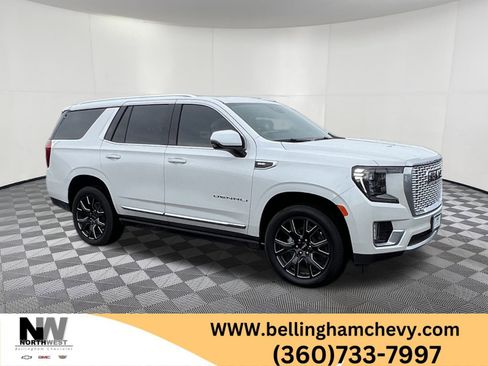 Used 2024 GMC Yukon Denali image 1