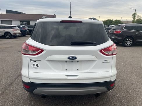 Used 2016 Ford Escape SE w/ Equipment Group 201A FWD image 7