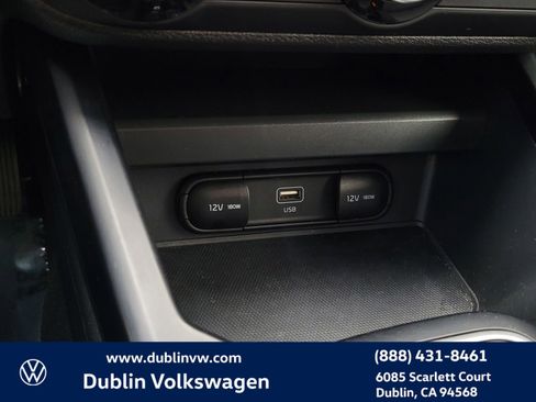 Used 2023 Kia Soul LX w/ Option Group 015 image 19