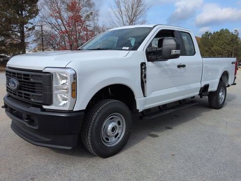 New 2026 Ford F250 XL image 7