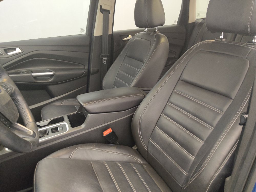 Used 2017 Ford Escape Titanium FWD image 17
