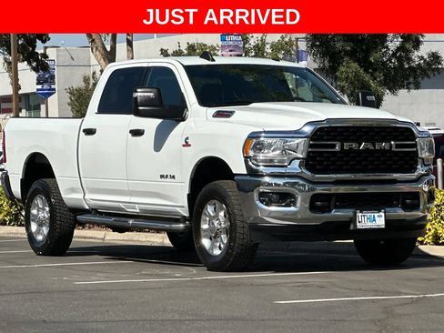 Used 2024 RAM 2500 Big Horn w/ Off Road Package AWD/4WD image 10