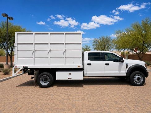 Used 2022 Ford F550 2WD Crew Cab Super Duty image 3