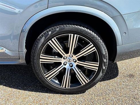 Used 2023 Volvo XC90 B6 Ultimate image 52
